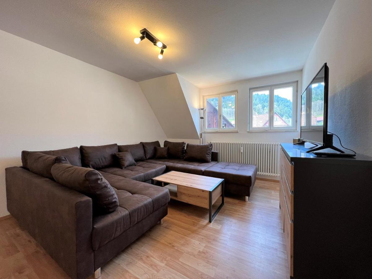 Ferienwohnung Kinzigblick - Balkon - Fuer Kinder - Mit Bettwaesche & Handtuecher Schenkenzell エクステリア 写真
